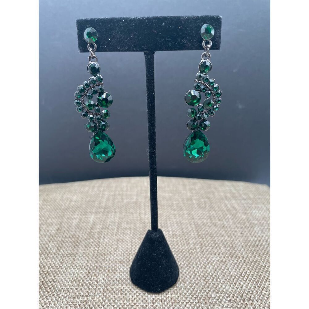 New EVER FAITH Women's Crystal Bohemia Bridal Hollow Wave  Chandelier Teardrop D